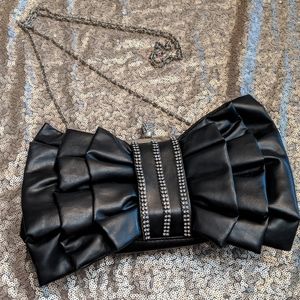 Amazing rhinestone evening bag